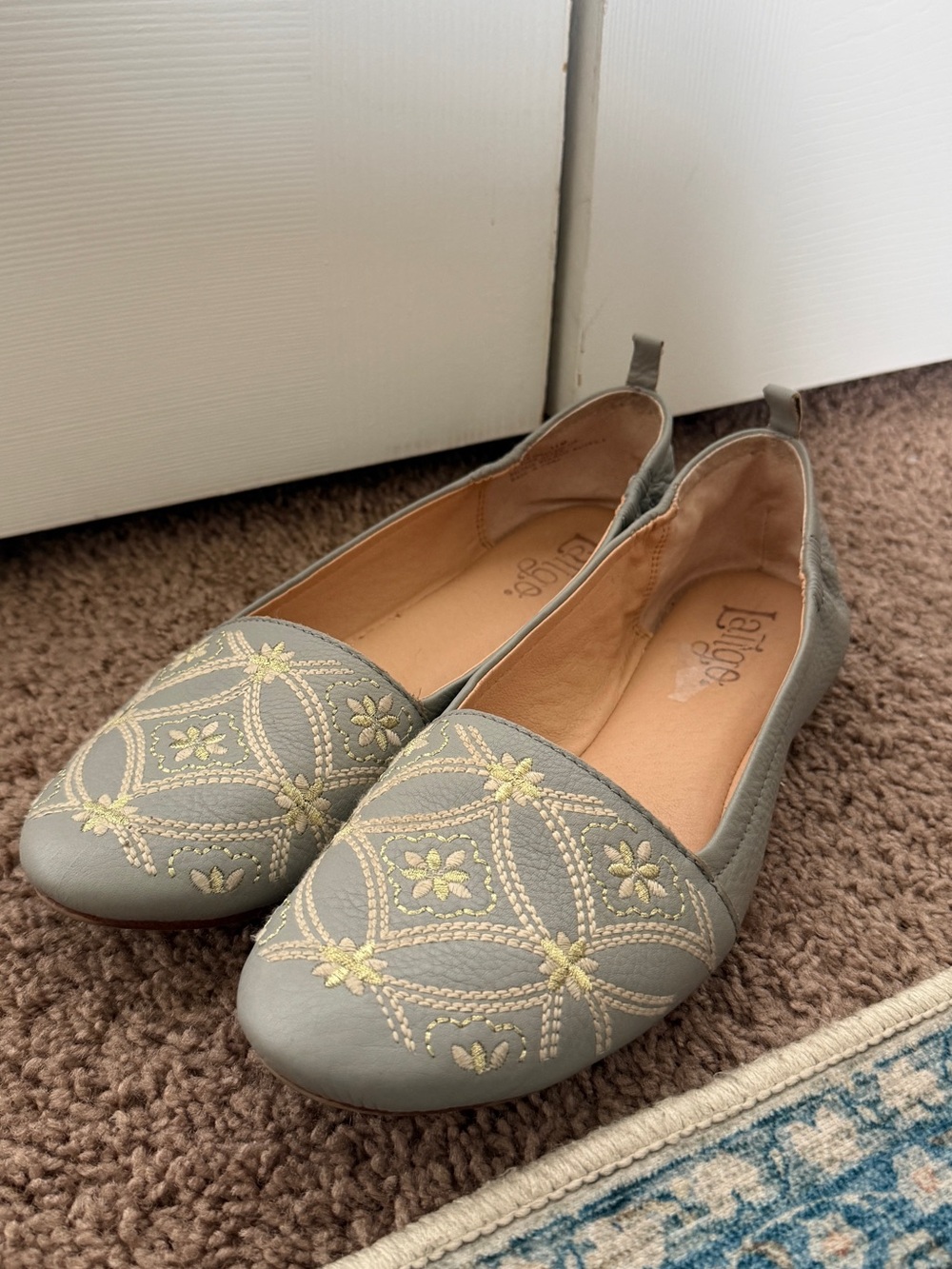 Latigo Embroidered Flats Size 11M